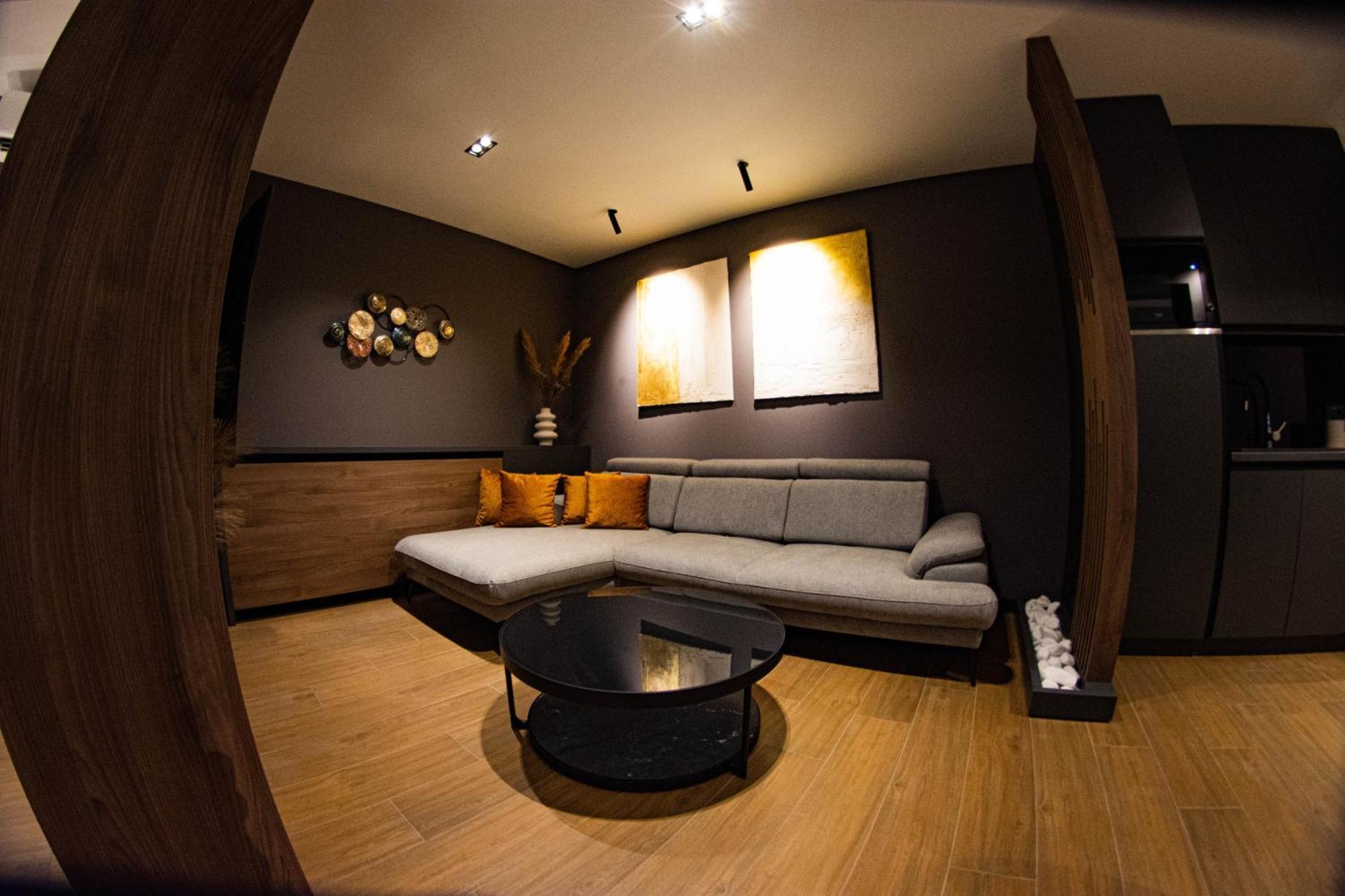 Kristall Apartments Premium ชาบาซ ภายนอก รูปภาพ
