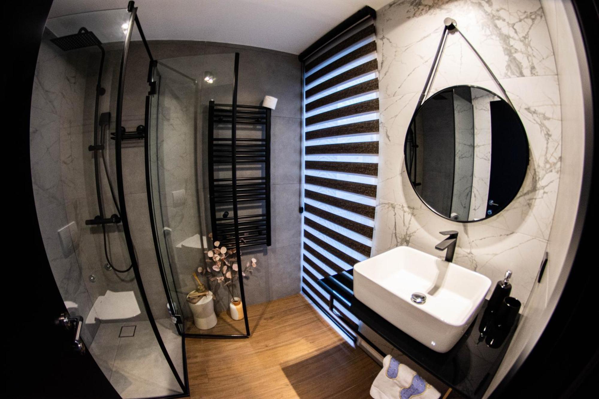 Kristall Apartments Premium ชาบาซ ภายนอก รูปภาพ